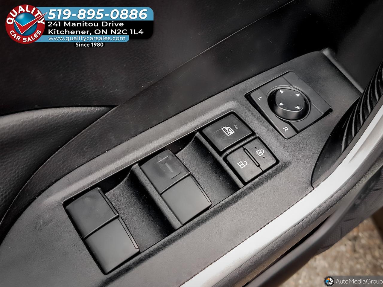 2022 Toyota RAV4 LE AWD *HEATED SEATS* Photo