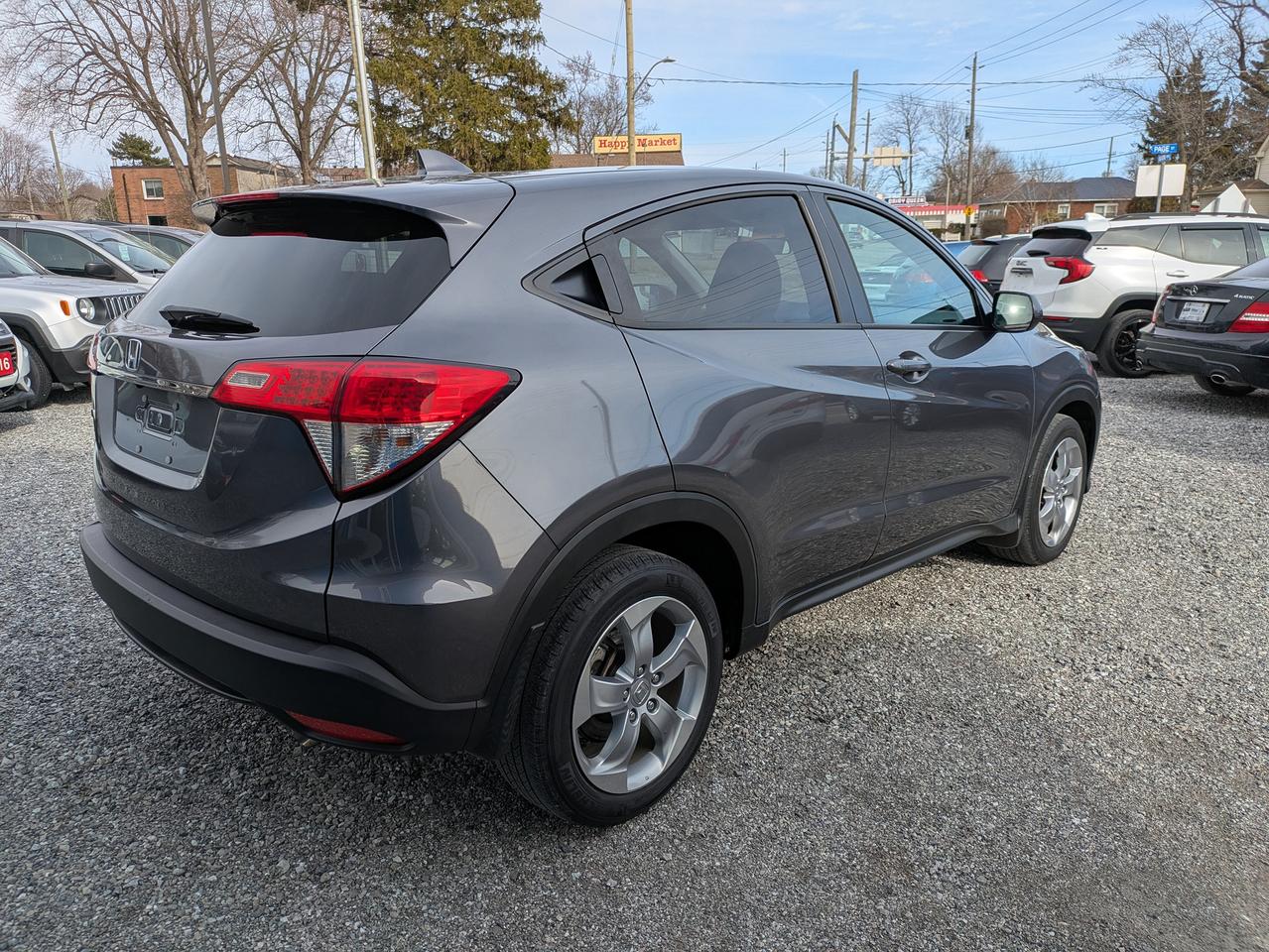 2019 Honda HR-V LX Photo4
