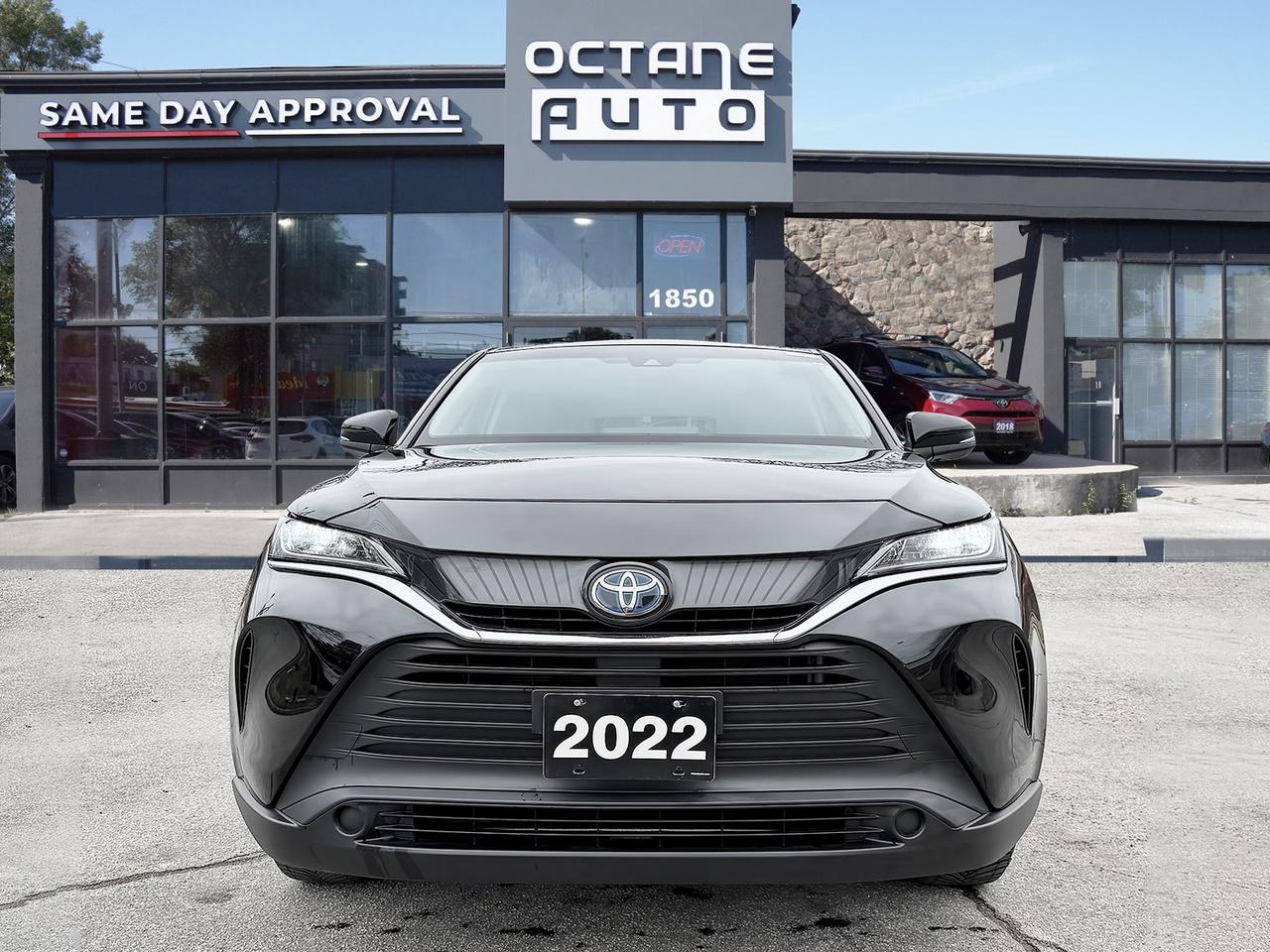 2022 Toyota Venza LE AWD Photo