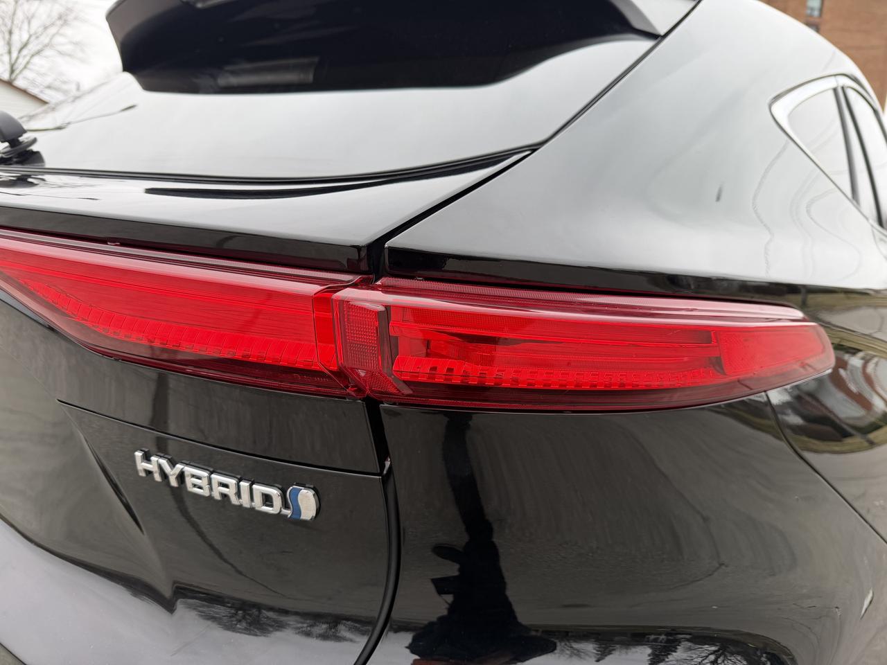 2022 Toyota Venza LE AWD Photo