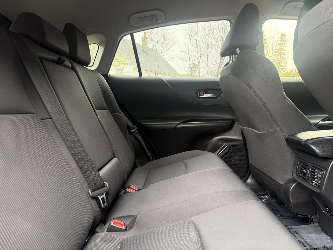 2022 Toyota Venza LE AWD Photo