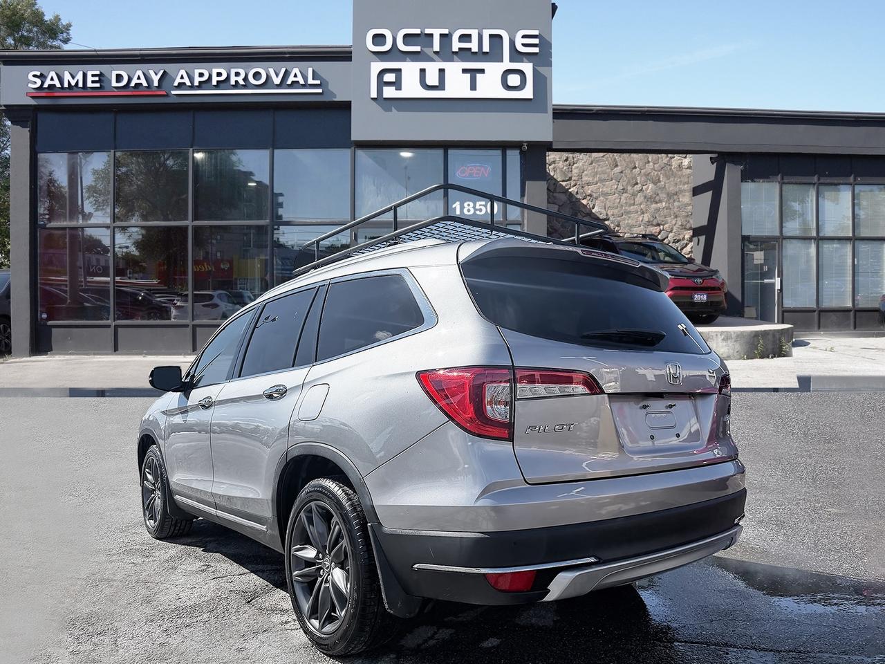 2019 Honda Pilot Touring 7-Passenger AWD Photo