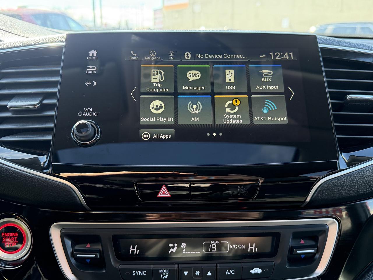 2019 Honda Pilot Touring 7-Passenger AWD Photo