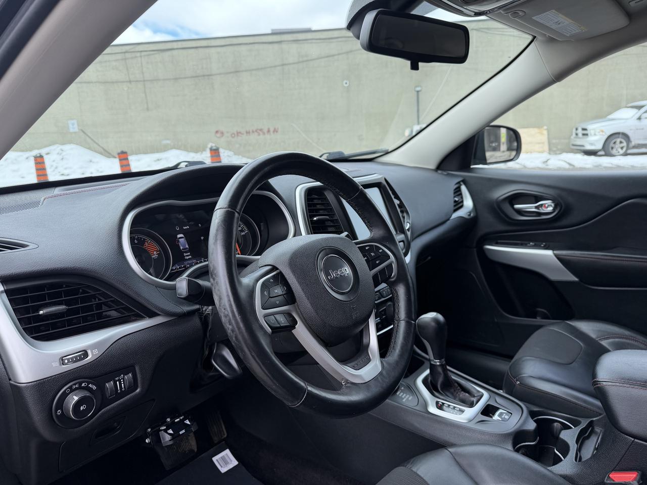 2018 Jeep Cherokee Trailhawk 4X4 Photo