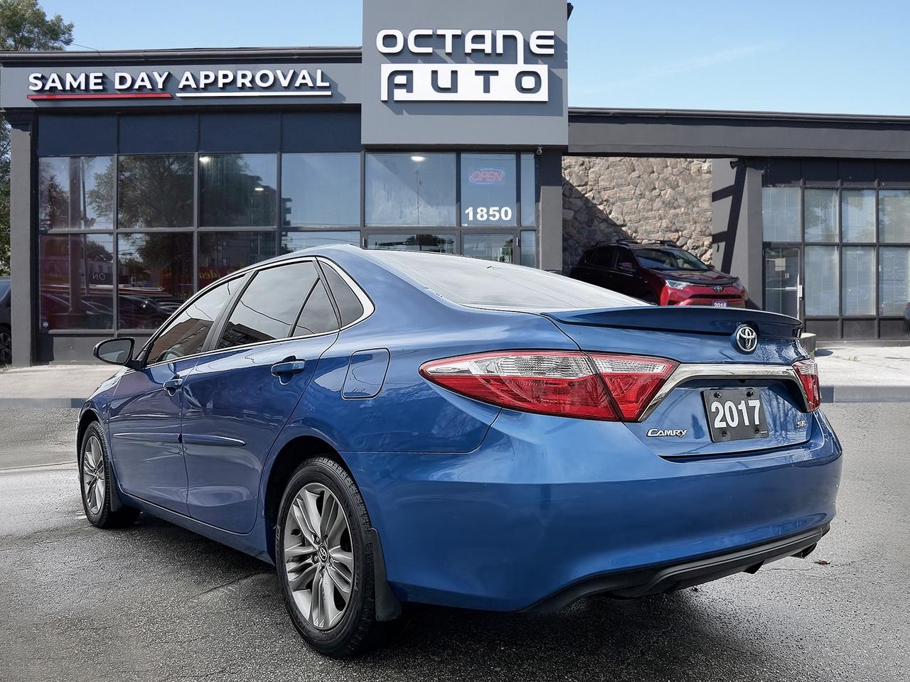 2017 Toyota Camry 4DR SDN I4 AUTO SE Photo