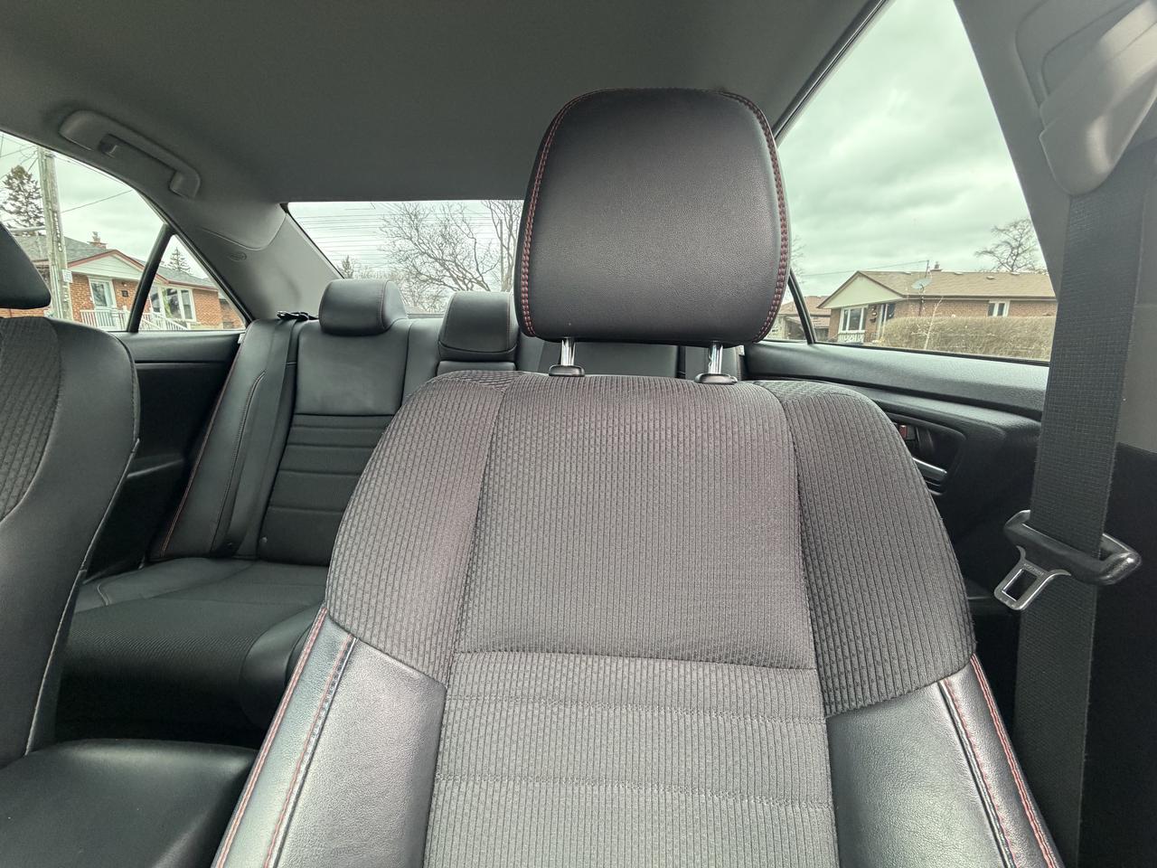 2017 Toyota Camry 4DR SDN I4 AUTO SE Photo