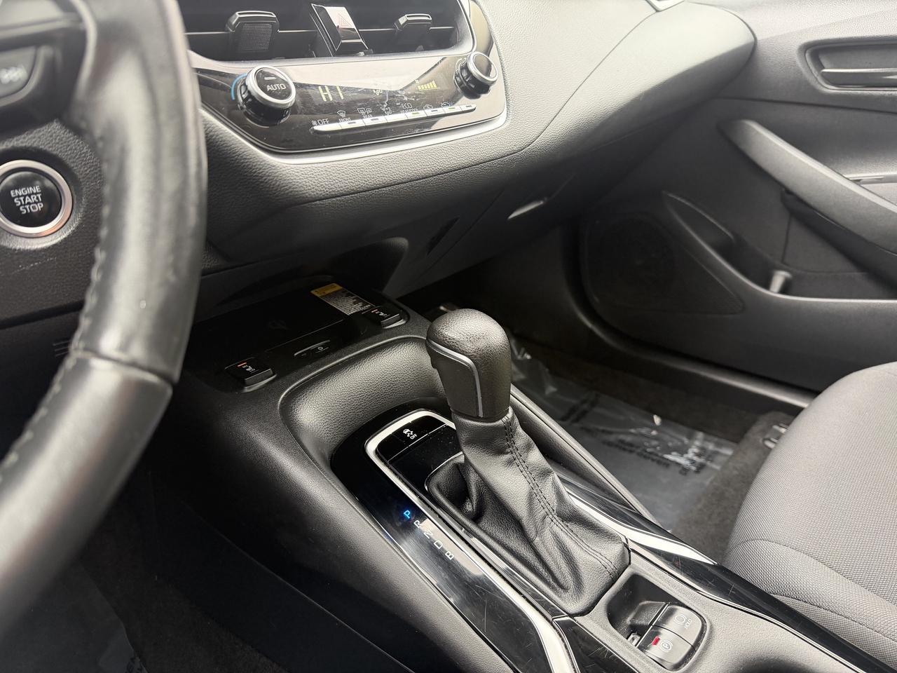 2022 Toyota Corolla LE CVT Photo