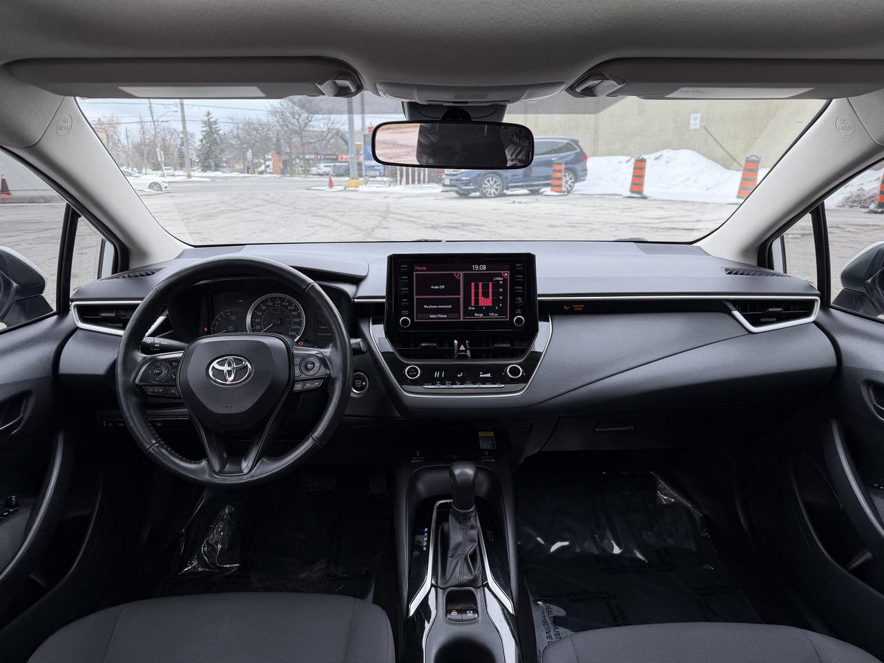 2022 Toyota Corolla LE CVT Photo