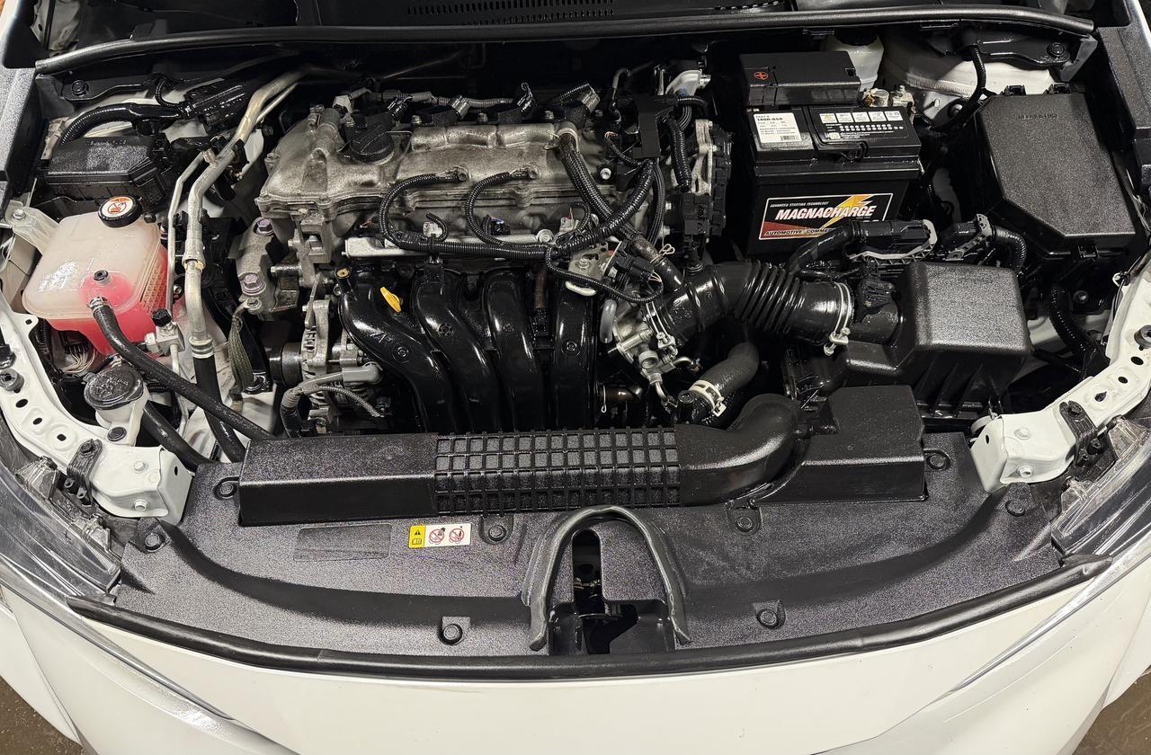 2022 Toyota Corolla LE CVT Photo