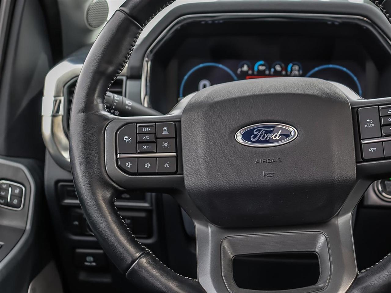 2022 Ford F-150 Lariat 4WD SuperCrew 5.5' Box Photo