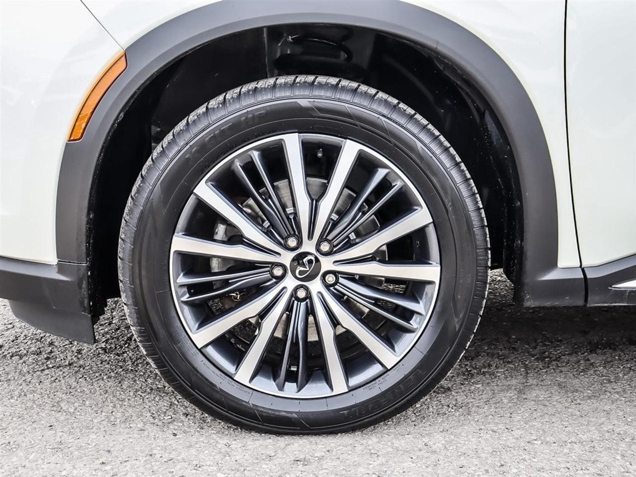 2023 Infiniti QX60 SENSORY AWD Photo