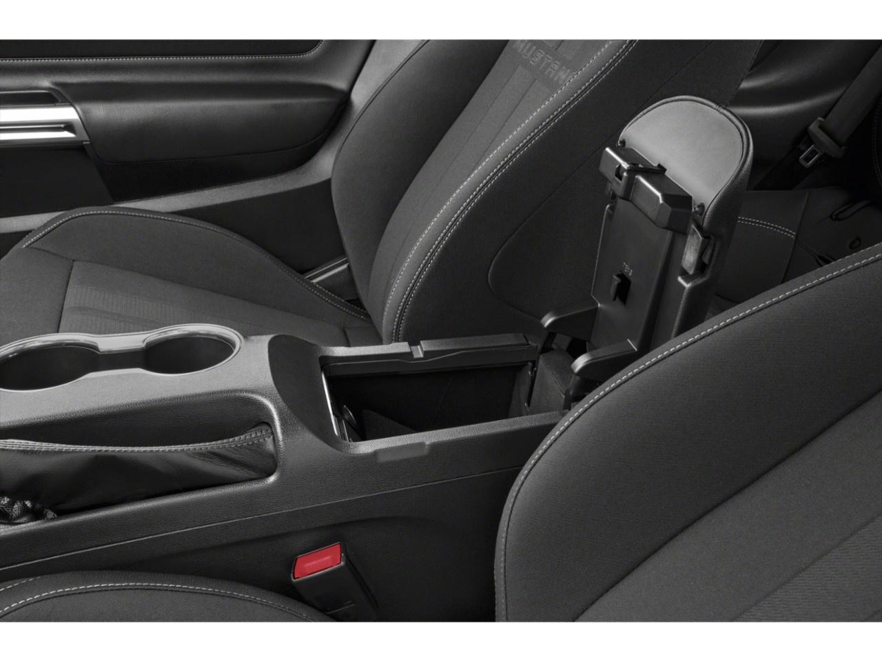 2022 Ford Mustang GT Fastback Photo