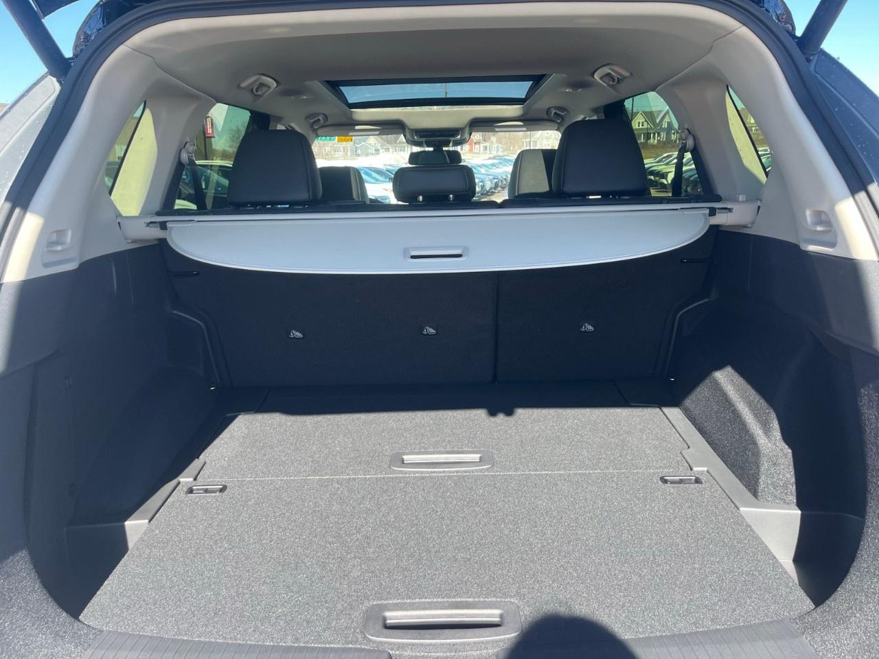 2026 Nissan Rogue AWD Platinum Photo