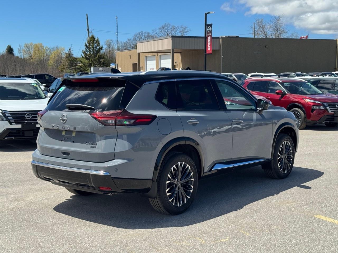 2026 Nissan Rogue AWD Platinum Photo