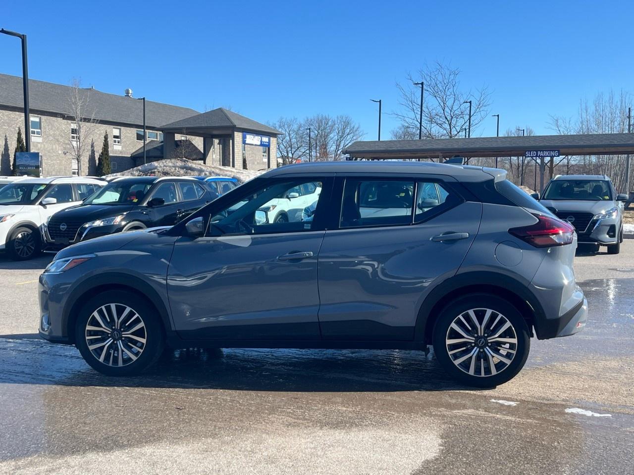 2022 Nissan Kicks SV FWD Photo