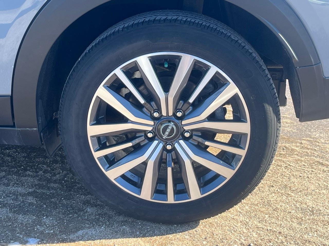 2022 Nissan Kicks SV FWD Photo