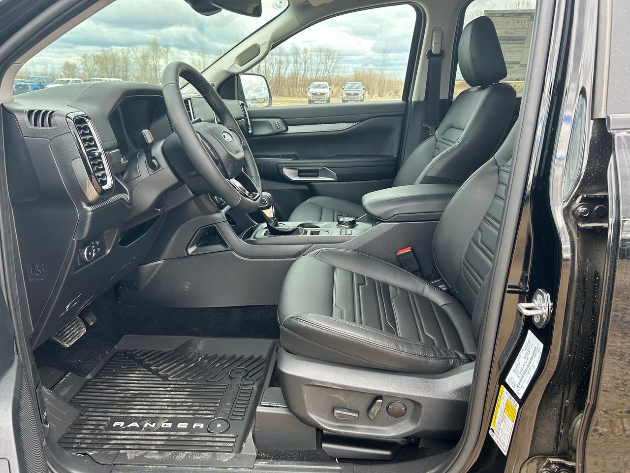2026 Ford Ranger LARIAT 4WD SuperCrew 5' Box 500A Photo