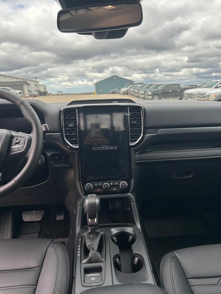 2026 Ford Ranger LARIAT 4WD SuperCrew 5' Box 500A Photo5