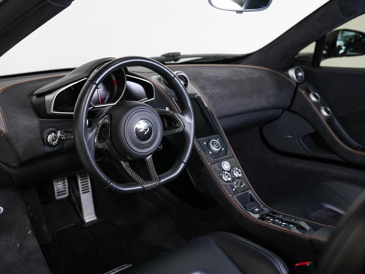 2014 McLaren 12C SPIDER | CARBON FIBRE | MERIDIAN Photo