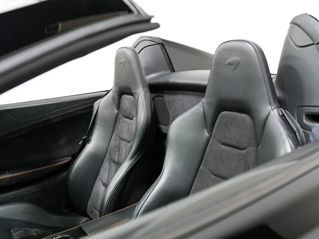 2014 McLaren 12C SPIDER | CARBON FIBRE | MERIDIAN Photo