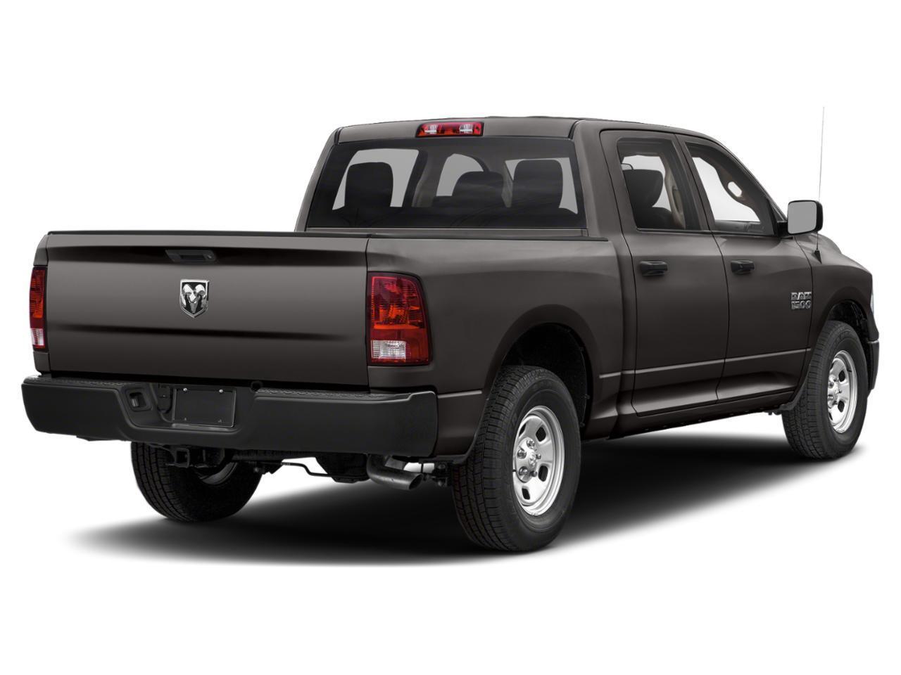2023 RAM 1500 Classic Express 4x4 Crew Cab 5'7  Box | REMOTE START | Photo