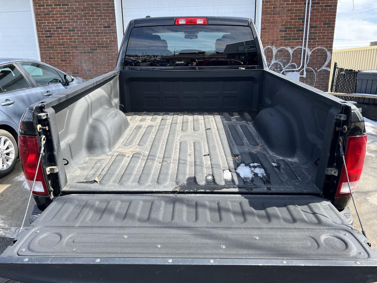 2016 RAM 1500 4X4 | 3.0L TURBO ECODIESEL | BLUETOOTH | TOW PKG Photo