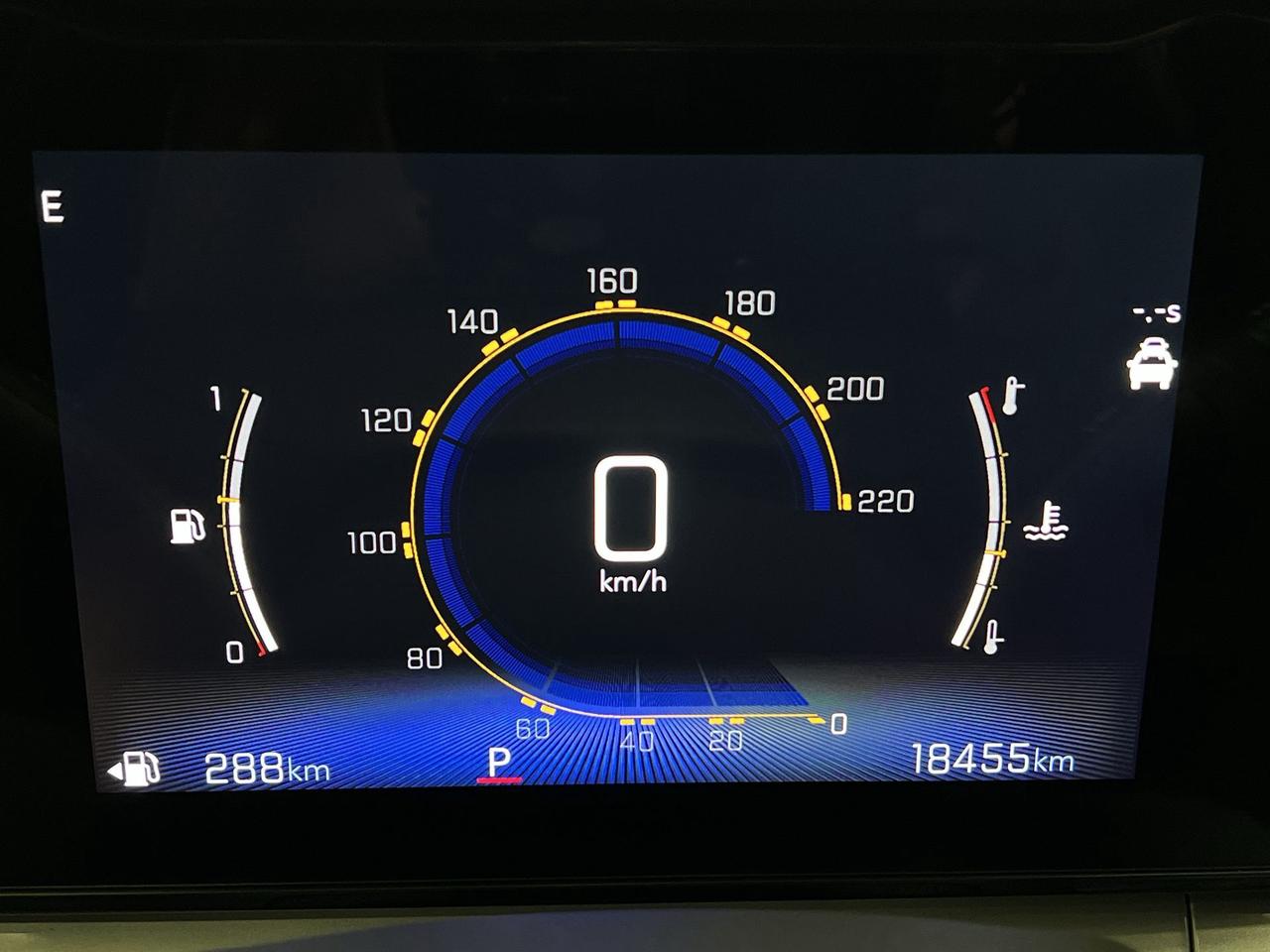 2025 Chevrolet Trax LT | HTD LEATHER | SUNROOF |CARPLAY | REMOTE START Photo