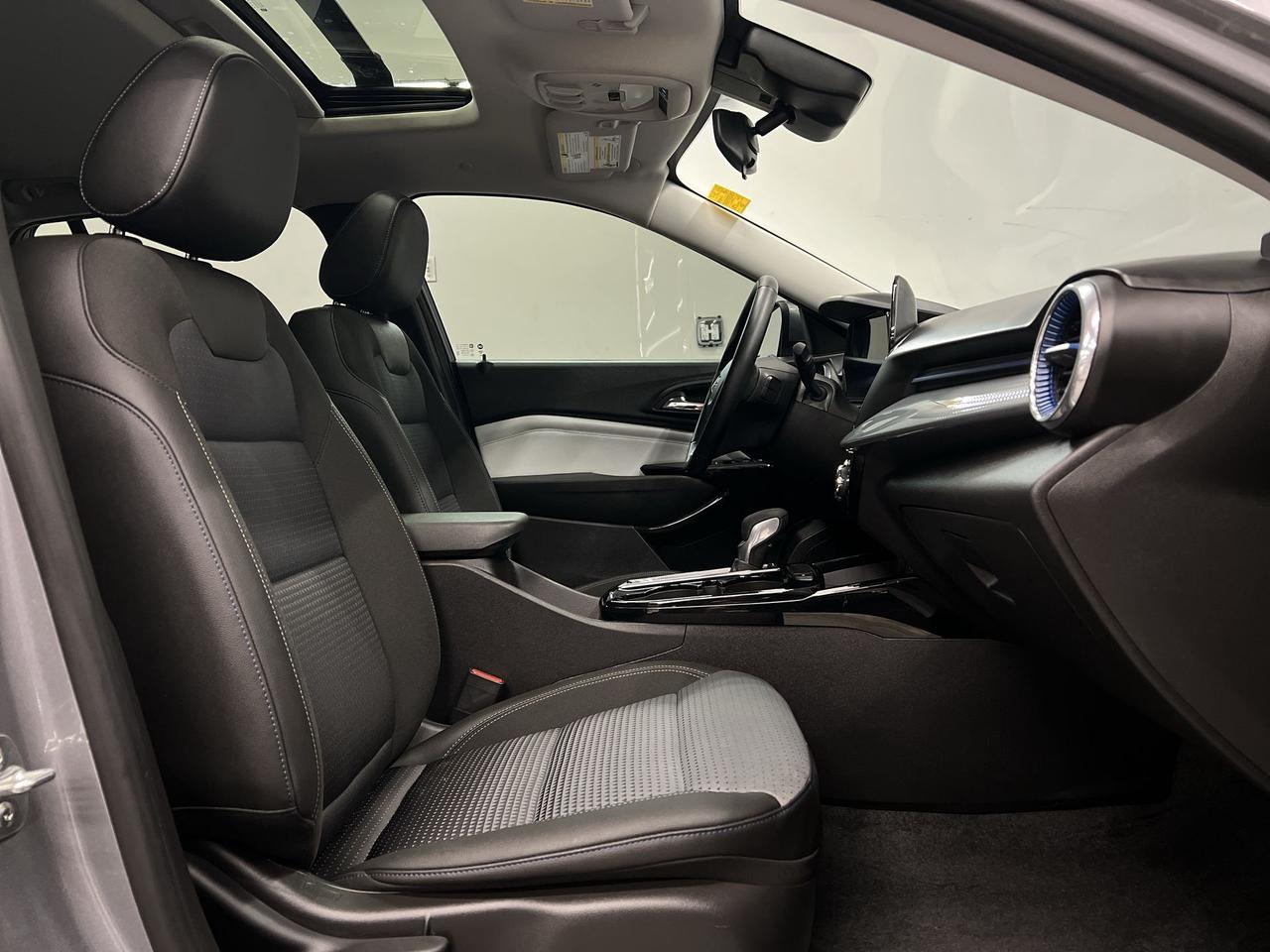 2025 Chevrolet Trax LT | HTD LEATHER | SUNROOF |CARPLAY | REMOTE START Photo