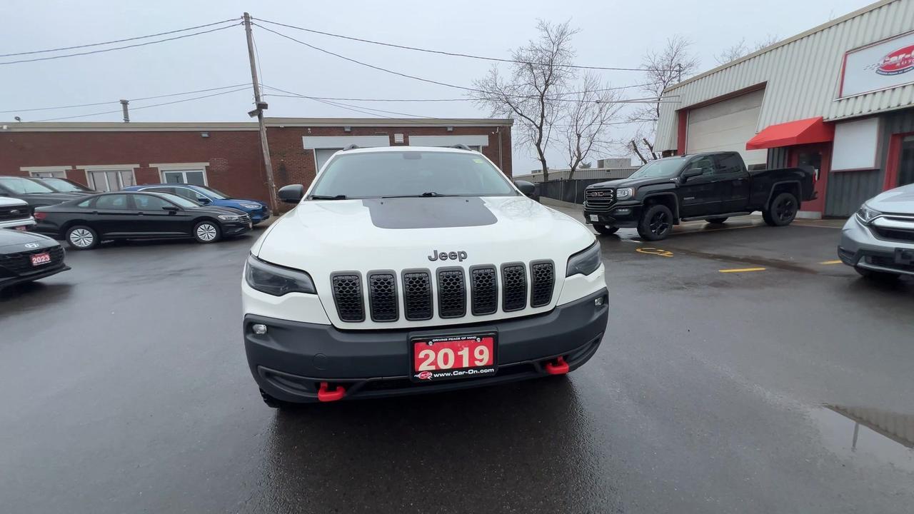 2019 Jeep Cherokee TRAILHAWK ELITE 4X4 | LEATHER | PANO ROOF Photo