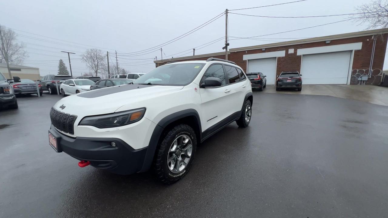 2019 Jeep Cherokee TRAILHAWK ELITE 4X4 | LEATHER | PANO ROOF Photo