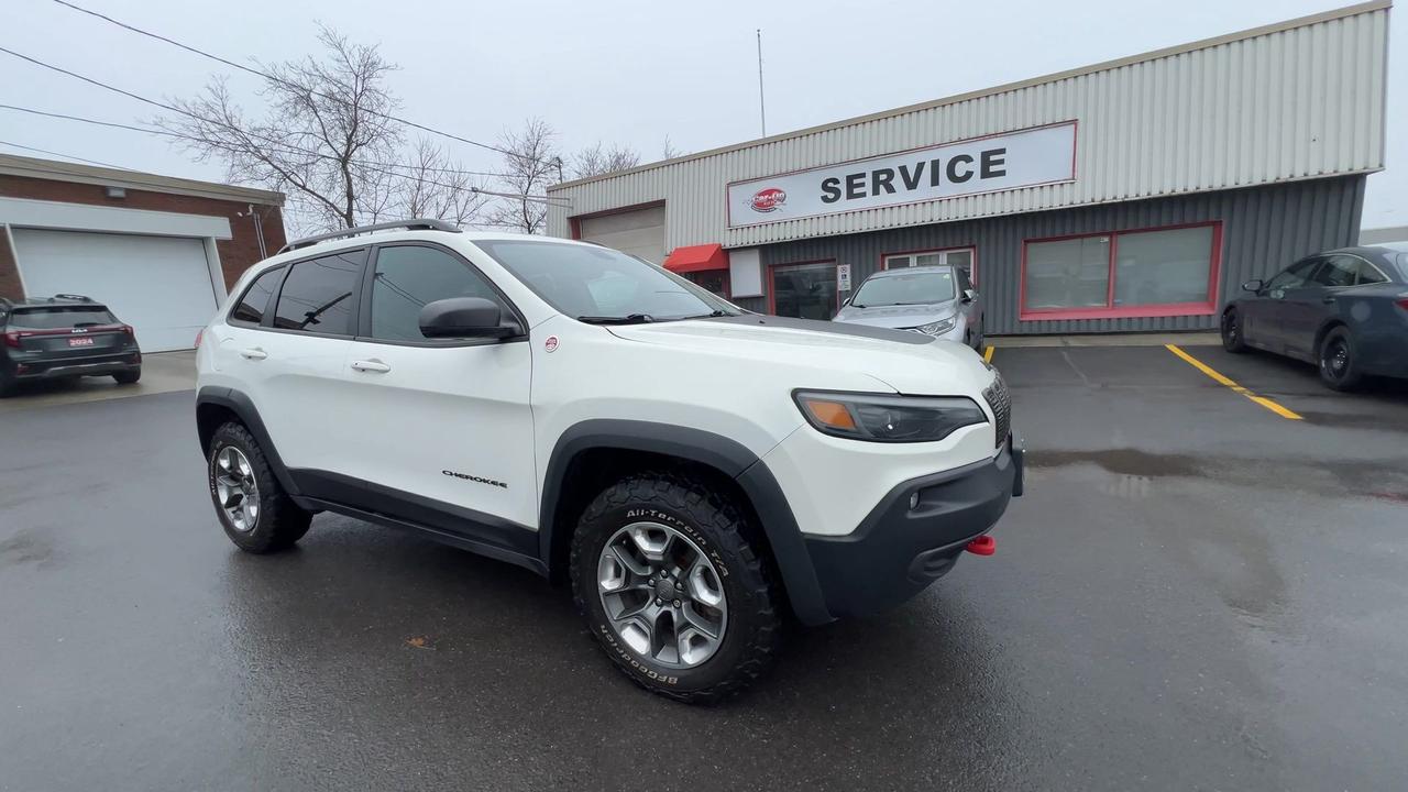 2019 Jeep Cherokee TRAILHAWK ELITE 4X4 | LEATHER | PANO ROOF Photo