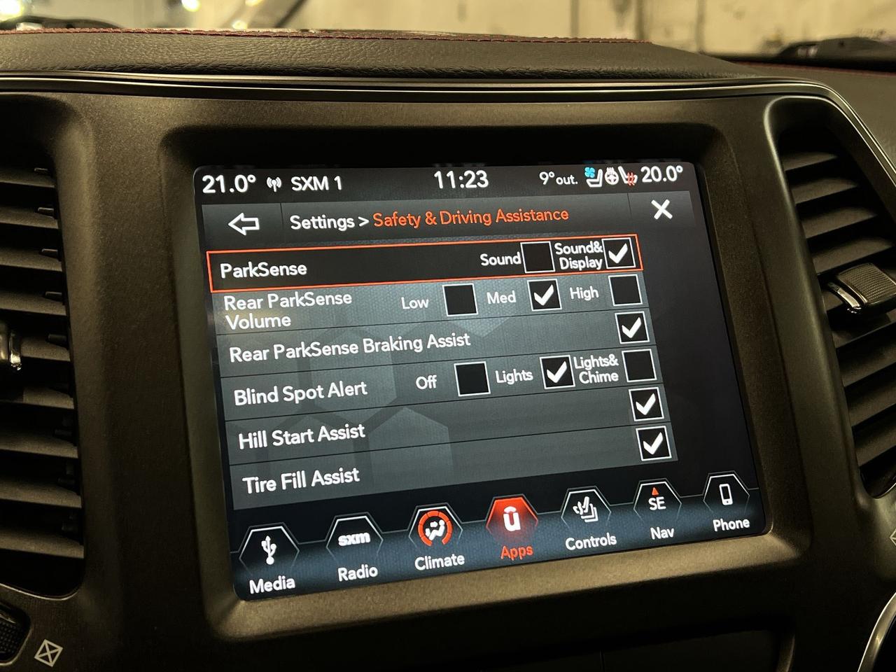 2019 Jeep Cherokee TRAILHAWK ELITE 4X4 | LEATHER | PANO ROOF Photo