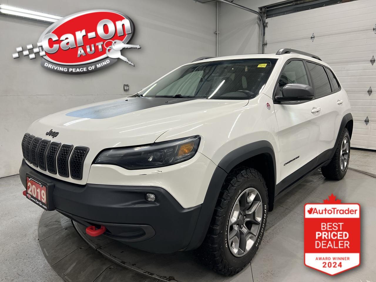 TOP OF THE LINE TRAILHAWK ELITE 4X4!! Nappa leather seats, panoramic sunroof, heated/cooled seats, heated steering, remote start, navigation, blind spot monitor, rear cross-traffic alert, 17-inch alloys, 8.4 inch screen, backup camera, premium audio w/ subwoofer, rear park sensors, tow package, dual-zone climate control, keyless entry w/ push start, full power group incl. power driver & passenger seats w/ driver memory, automatic headlights, cruise control, Bluetooth, garage door opener, drive mode selection, and Sirius XM!!