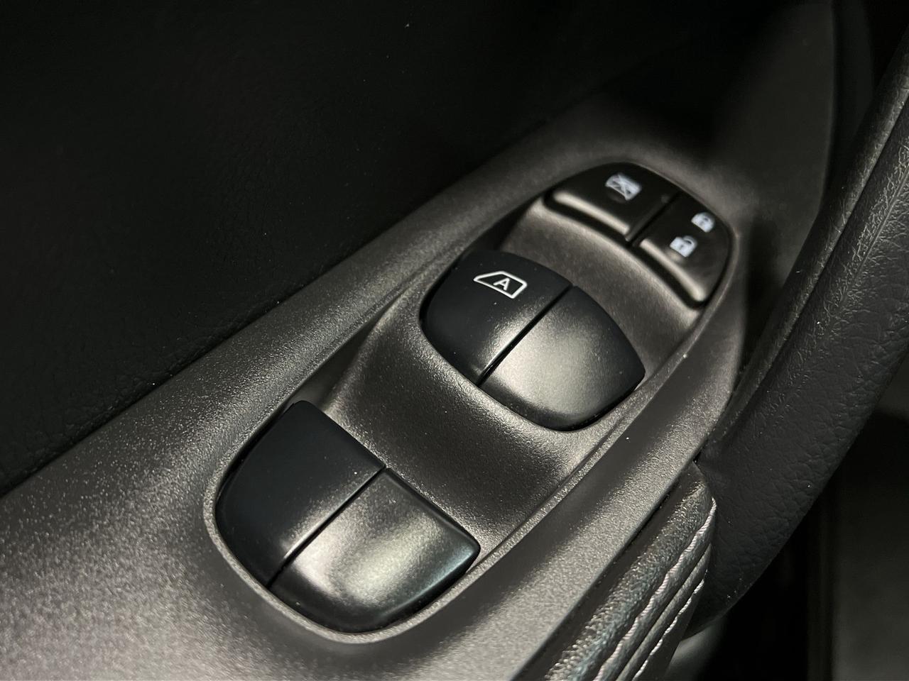 2023 Nissan Qashqai >>JUST SOLD Photo