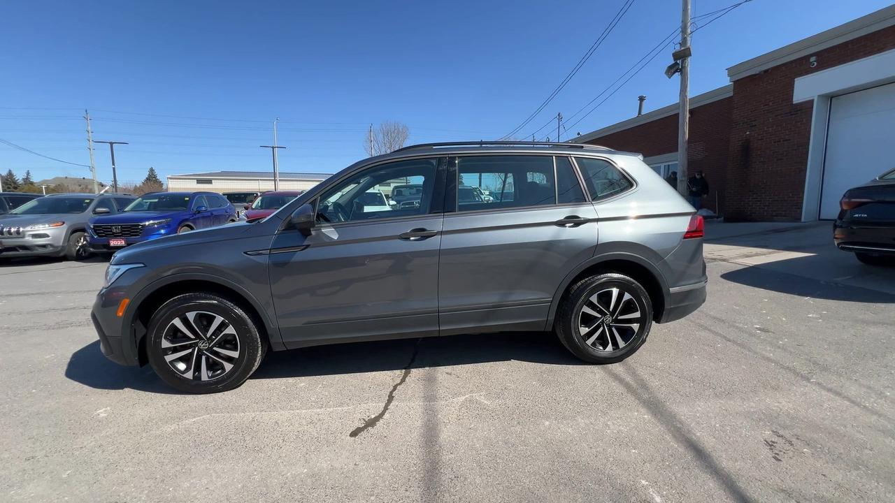 2023 Volkswagen Tiguan AWD | HTD SEATS | CARPLAY | 17IN ALLOYS | REAR CAM Photo
