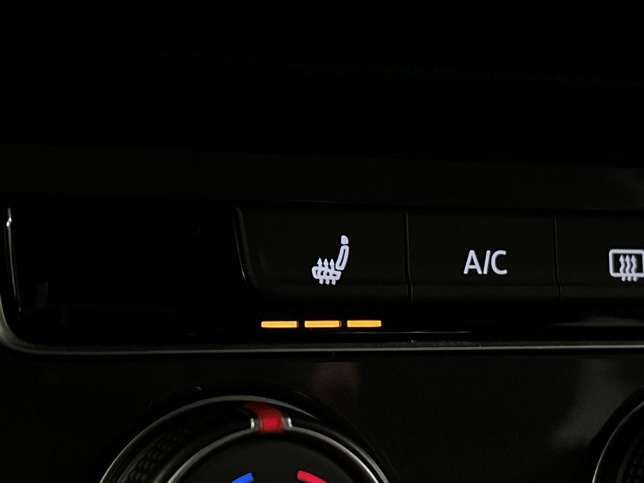 2023 Volkswagen Tiguan AWD | HTD SEATS | CARPLAY | 17IN ALLOYS | REAR CAM Photo