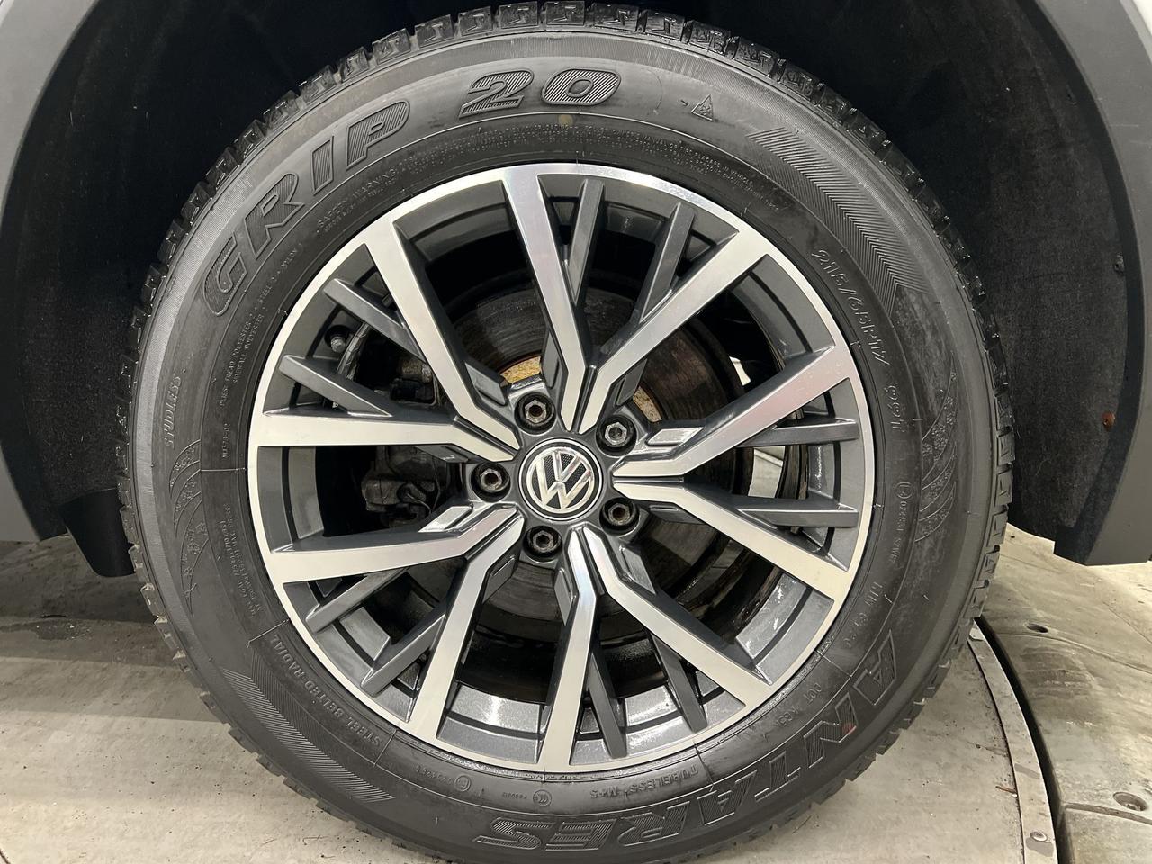 2018 Volkswagen Tiguan COMFORTLINE AWD | HTD LEATHER |PANO ROOF | CARPLAY Photo