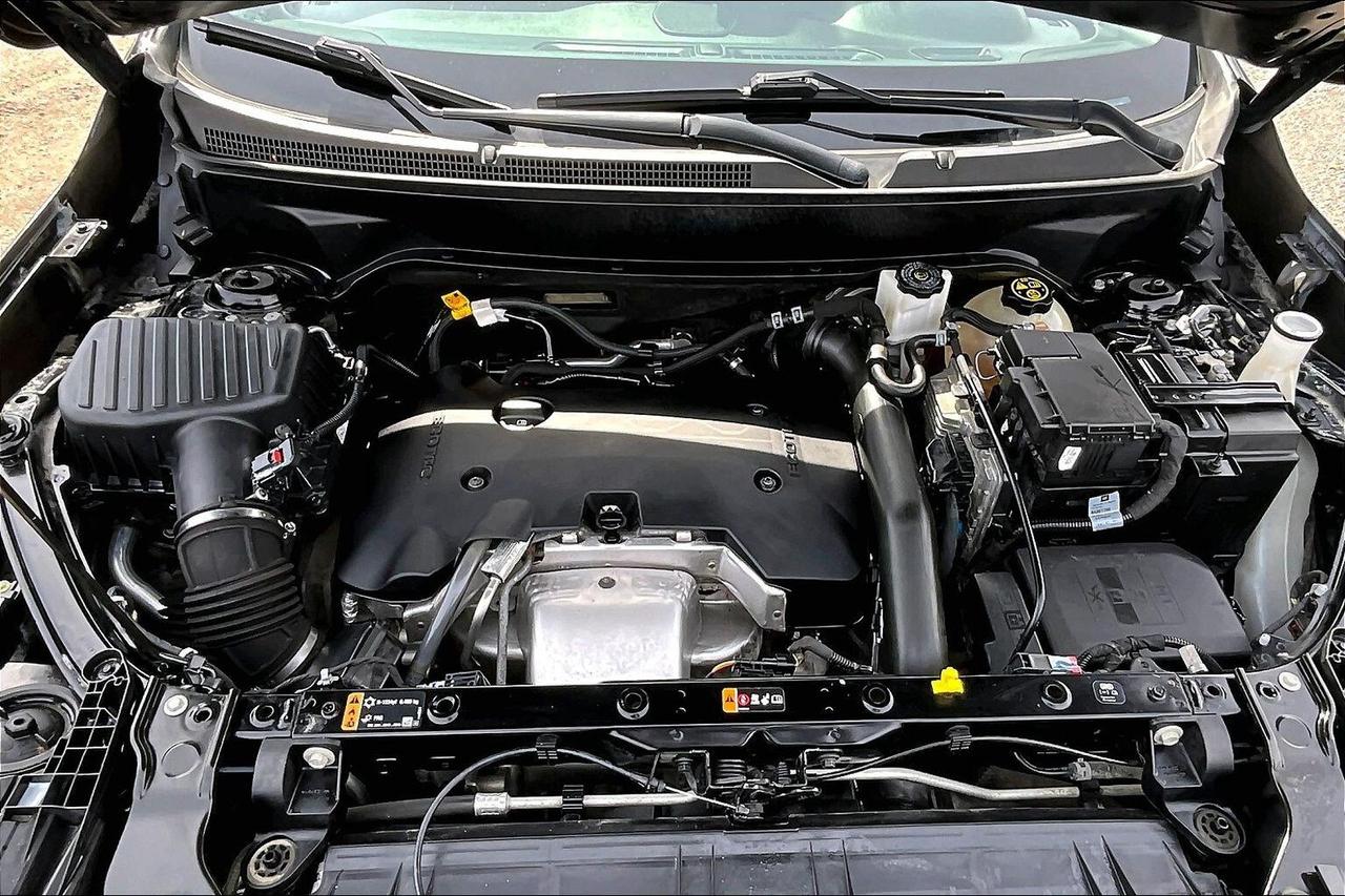 2020 GMC Terrain SLT Elevation | Pro Grade Pkg | Sunroof | AWD Photo