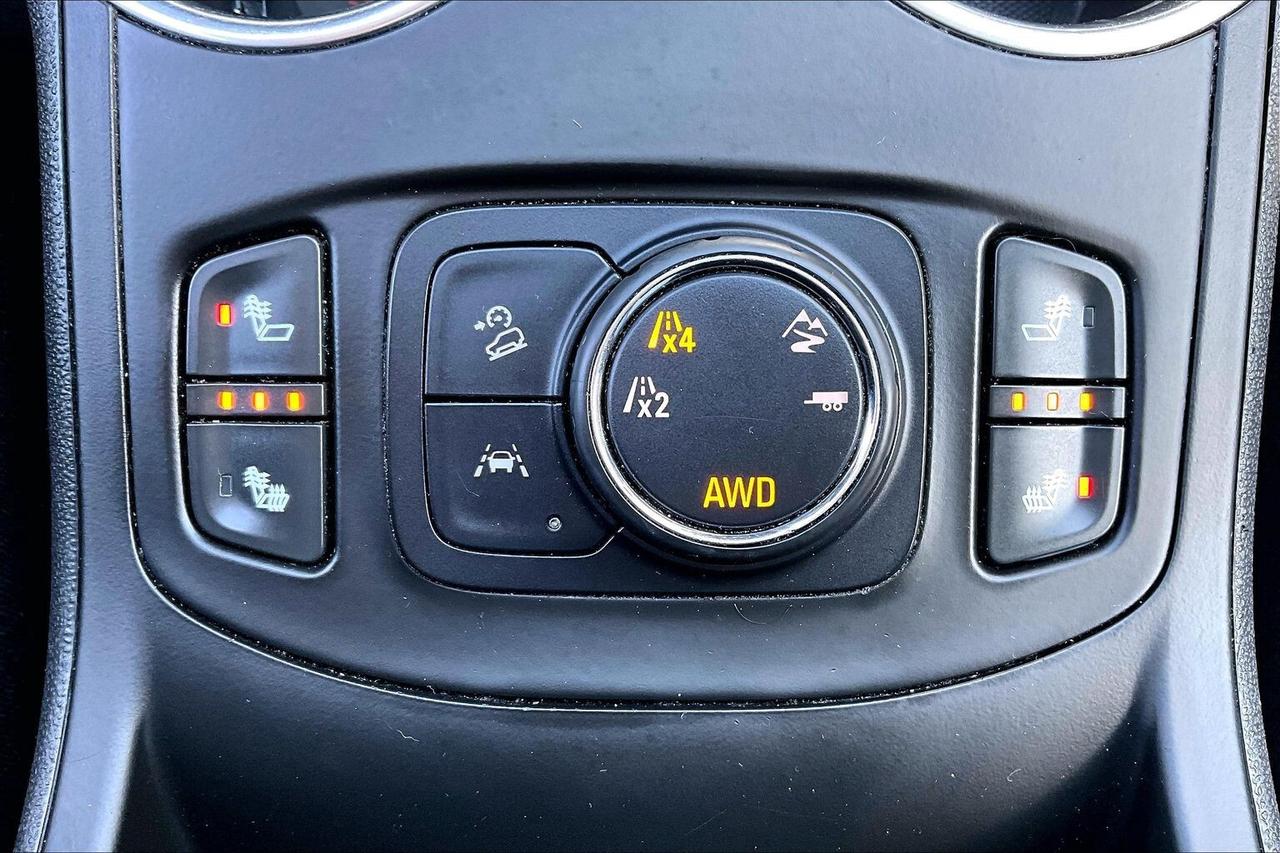 2020 GMC Terrain SLT Elevation | Pro Grade Pkg | Sunroof | AWD Photo