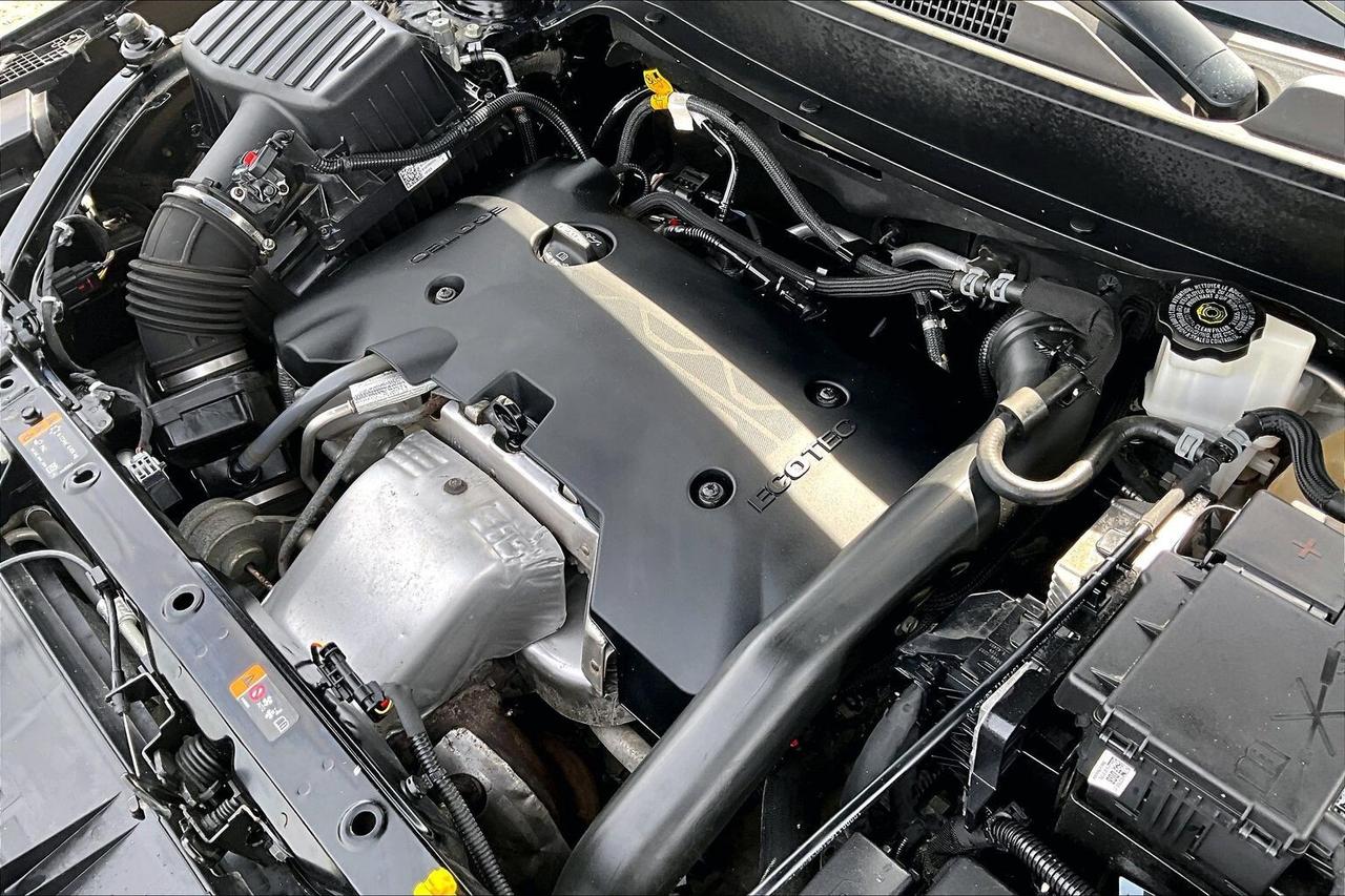 2020 GMC Terrain SLT Elevation | Pro Grade Pkg | Sunroof | AWD Photo