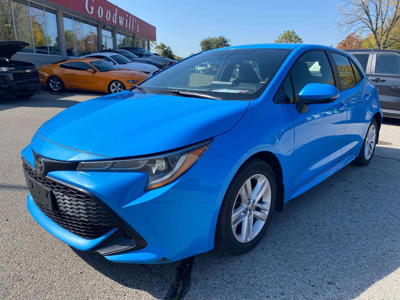 2021 Toyota Corolla AUTO, CLEAN CARFAX, BACK UP CAMERA, HEATED SEATS! - Photo #4