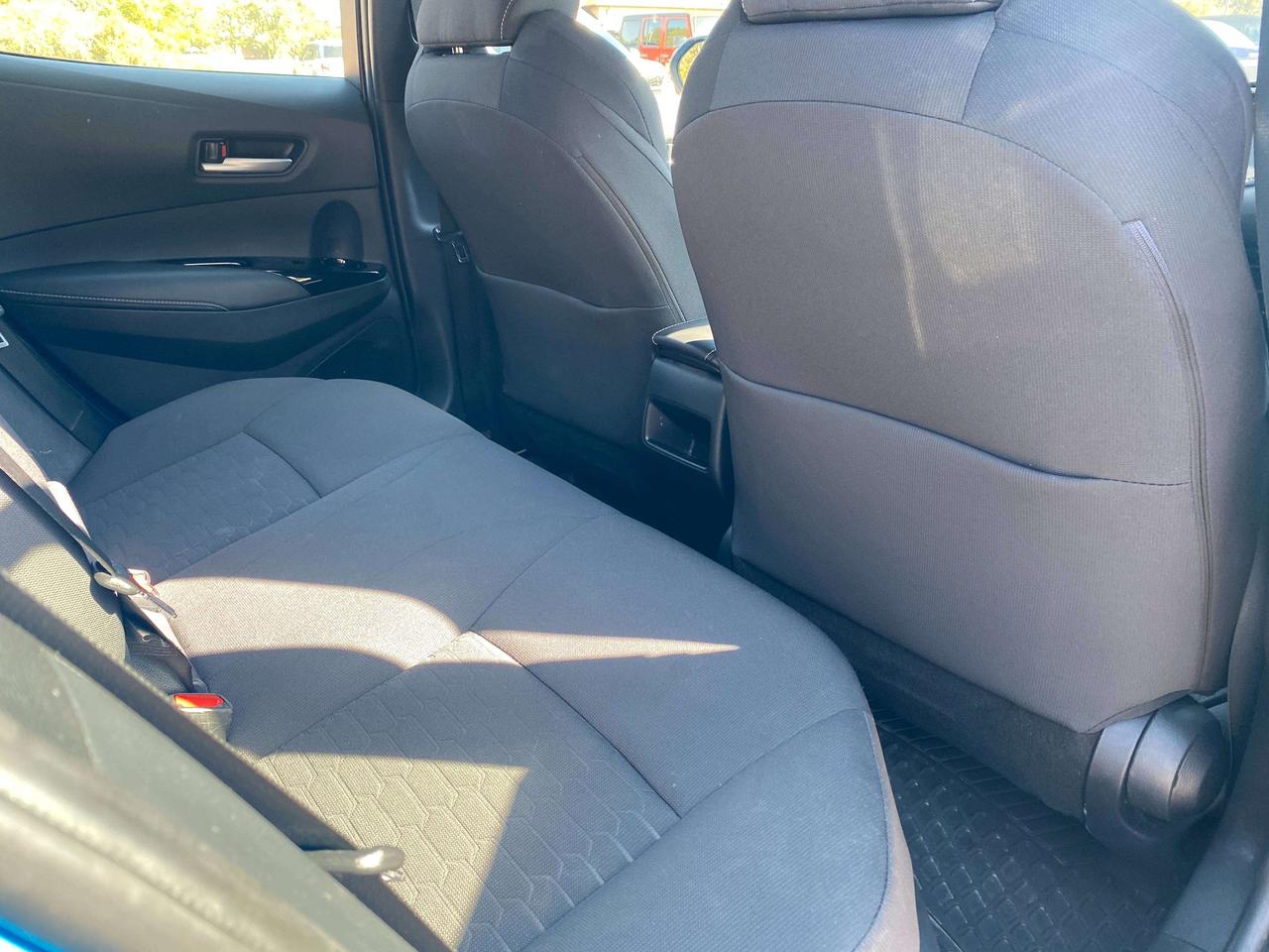 2021 Toyota Corolla AUTO, CLEAN CARFAX, BACK UP CAMERA, HEATED SEATS! - Photo #22