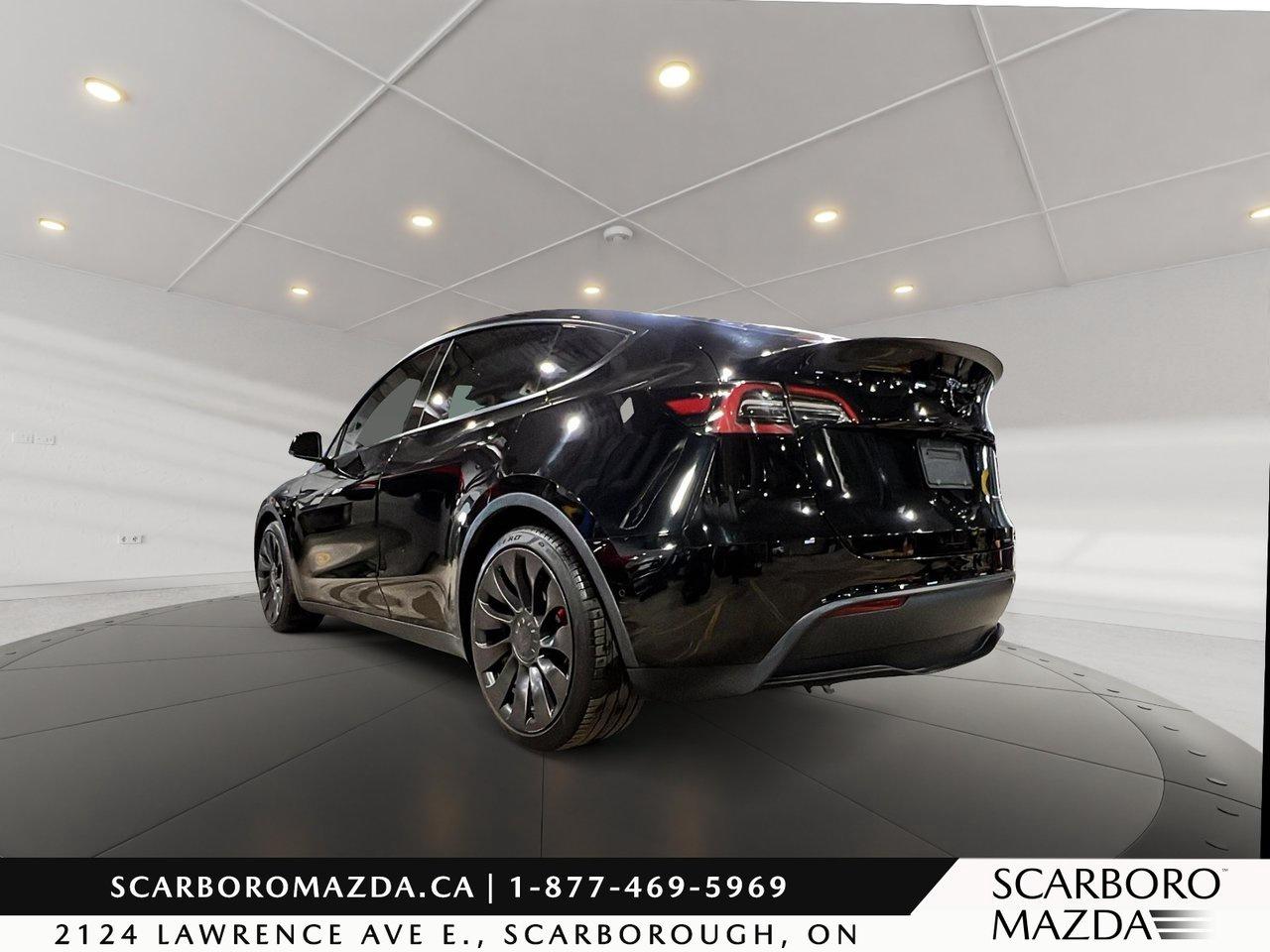 2022 Tesla Model Y PERFORMANCE Photo4