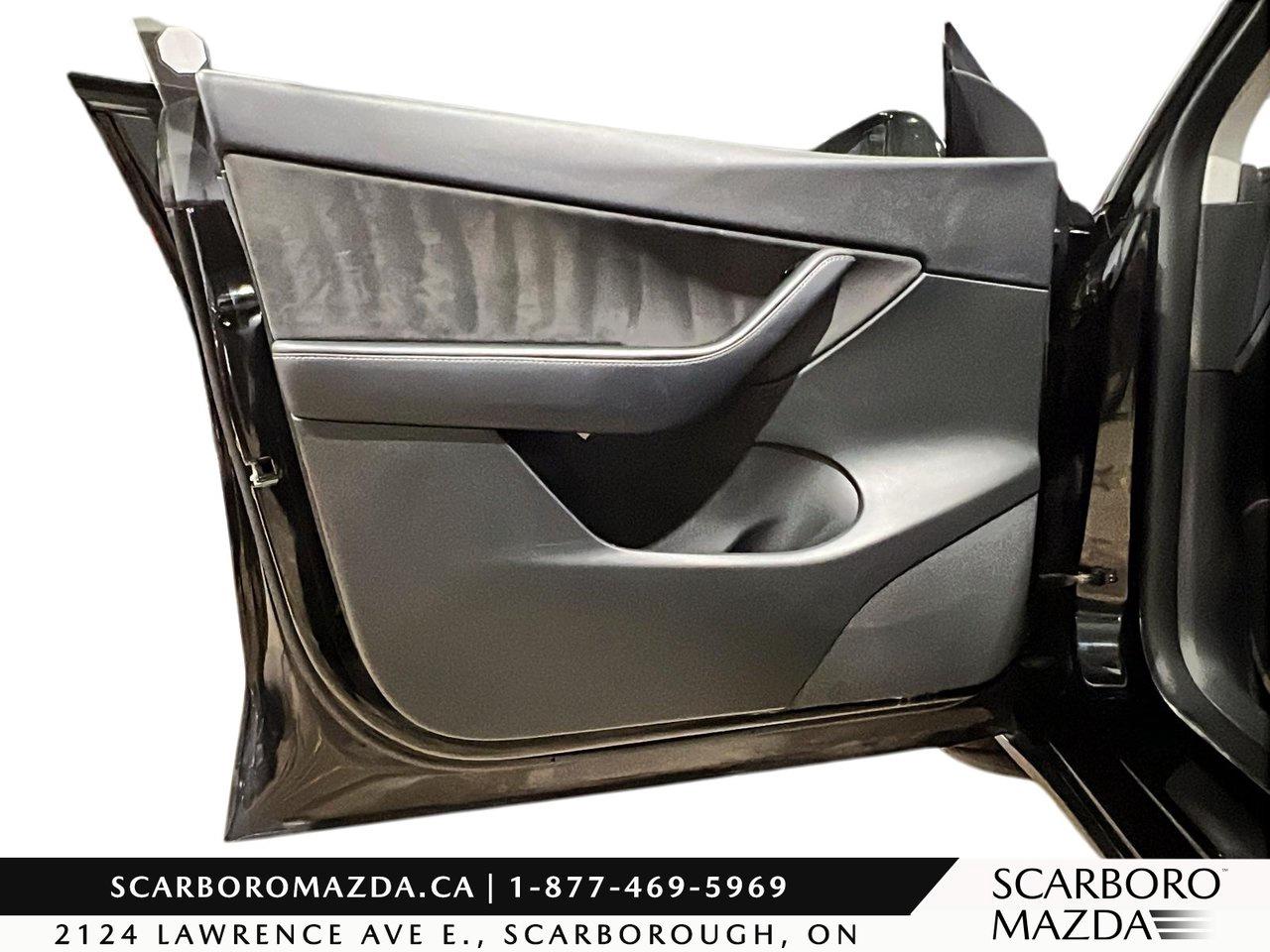 2022 Tesla Model Y PERFORMANCE Photo