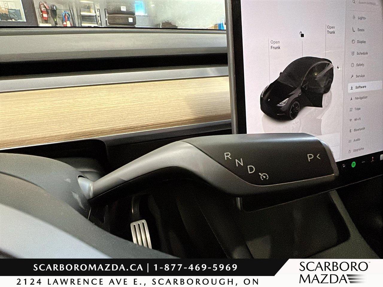 2022 Tesla Model Y PERFORMANCE Photo