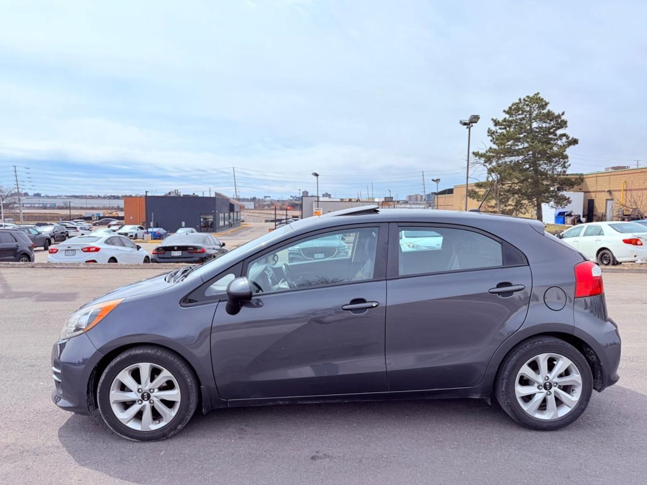 2017 Kia Rio EX 4dr Sedan Automatic Photo4