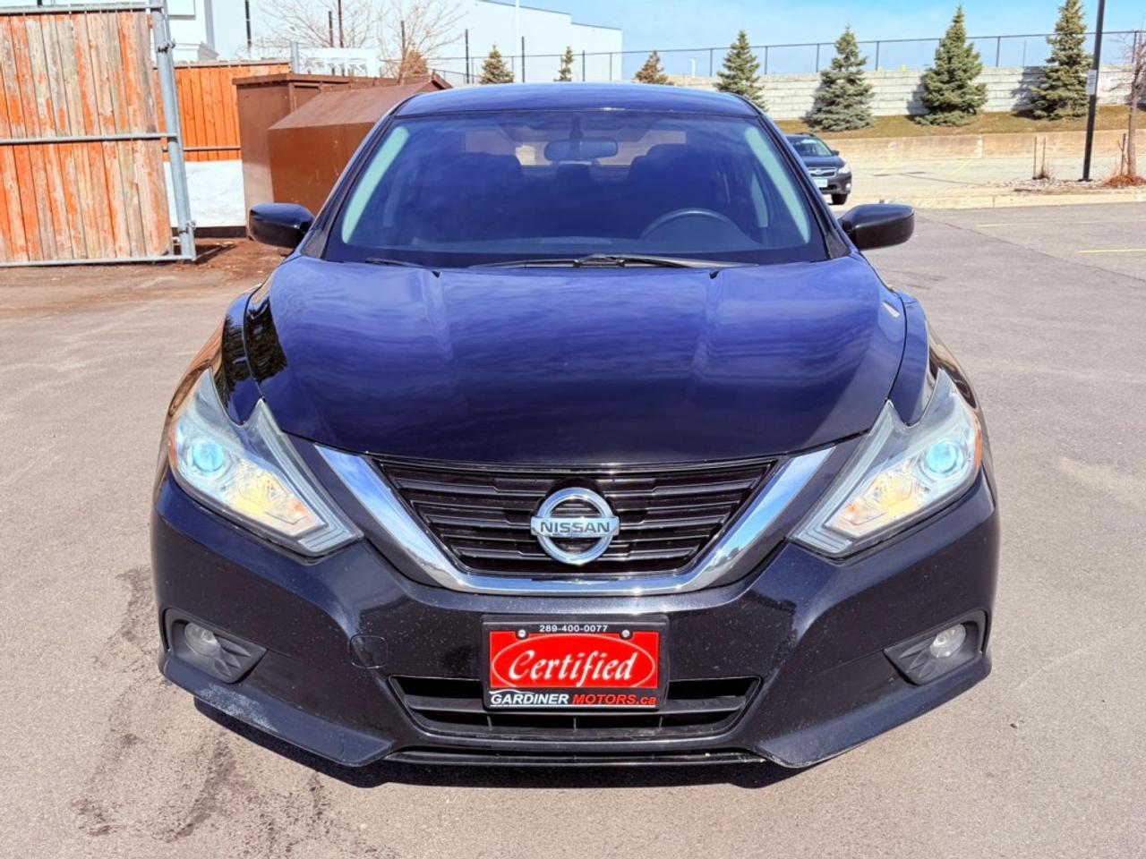 2017 Nissan Altima 4dr Sedan I4 CVT 2.5 Photo