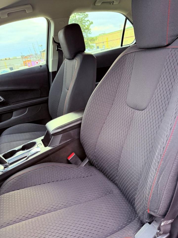 2015 Chevrolet Equinox LS Front-wheel Drive Automatic Photo