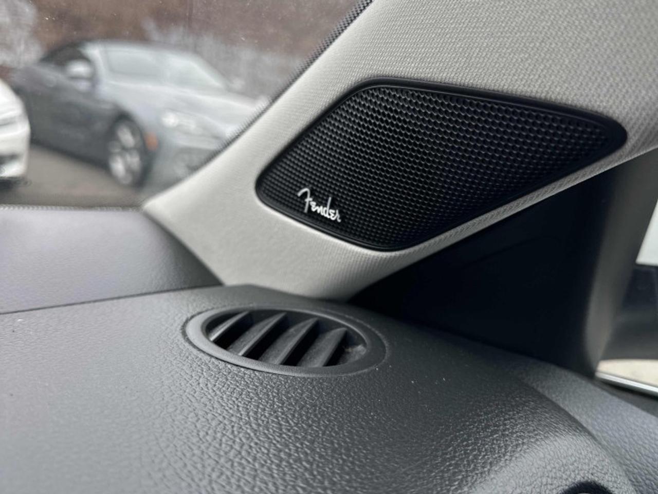2012 Volkswagen Jetta HIGHLINE Photo