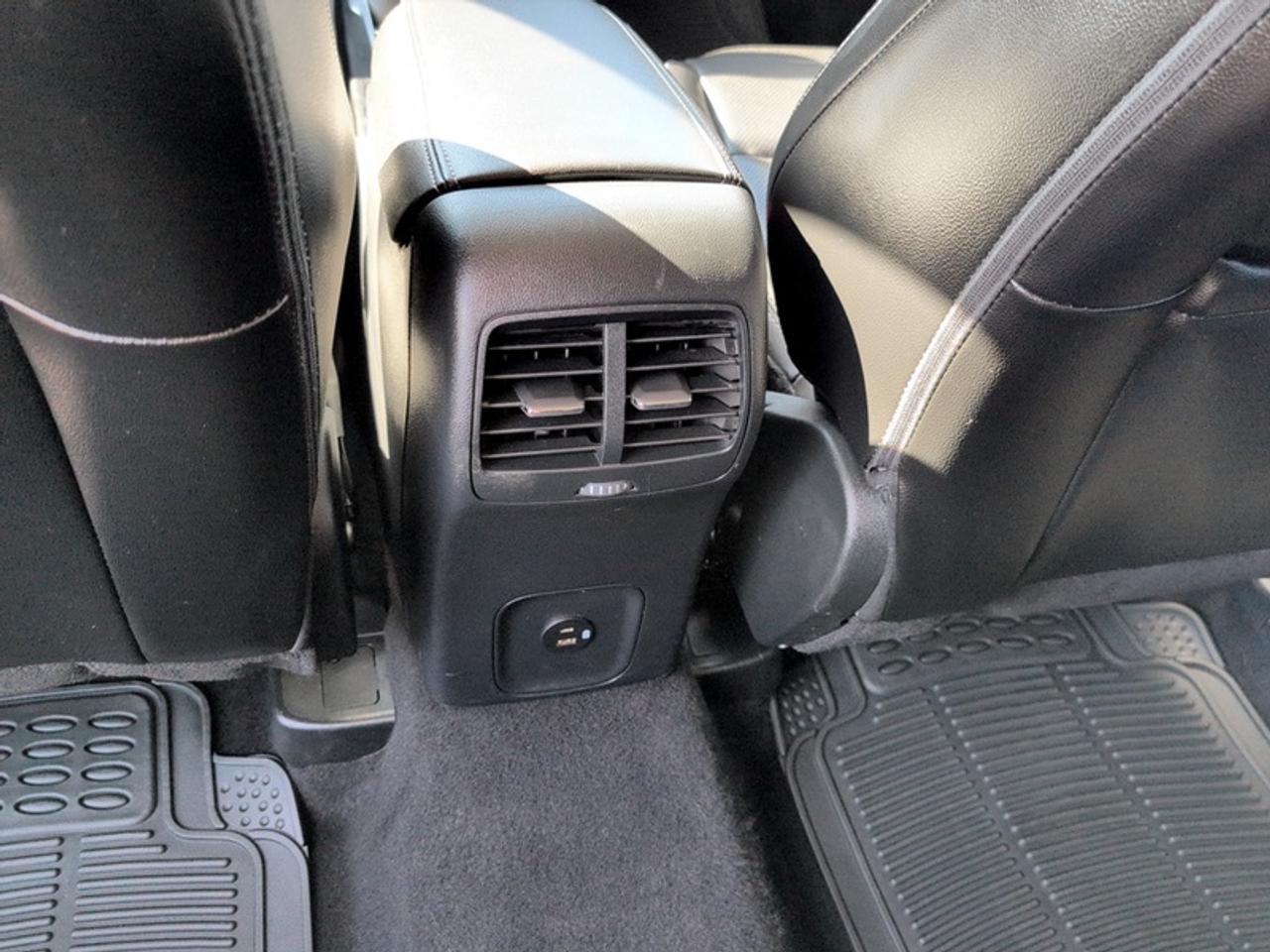 2022 Ford Escape SEL  **LEATHER - CLEAN CARFAX** Photo